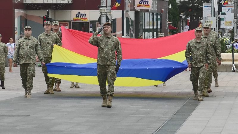 ceremonie dedicată Zilei Naționale a Drapelului