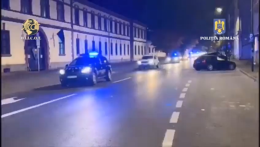 PERCHEZIȚII la acest moment, Poliția Română și procurorii D.I.I.C.O.T., cu sprijinul Jandarmeriei Române