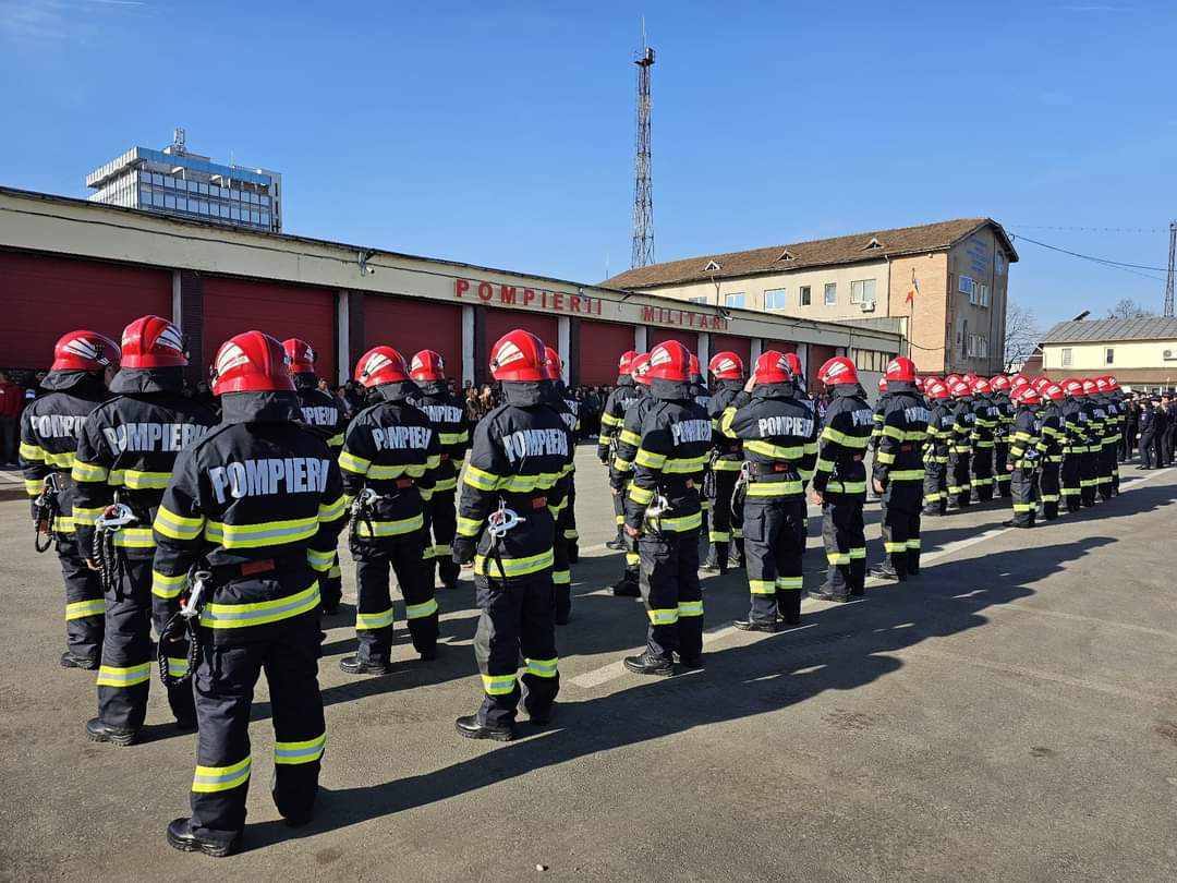  Ceremonial de depunere a jurământului militar la Inspectoratul pentru Situații de Urgență "Basarab I" Dâmbovița.VIDEO