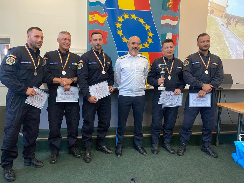 Luptătorii antitero din cadrul Jandarmeriei  Dâmbovița, vicecampioni la Olimpiada echipelor de intervenție antiteroristă