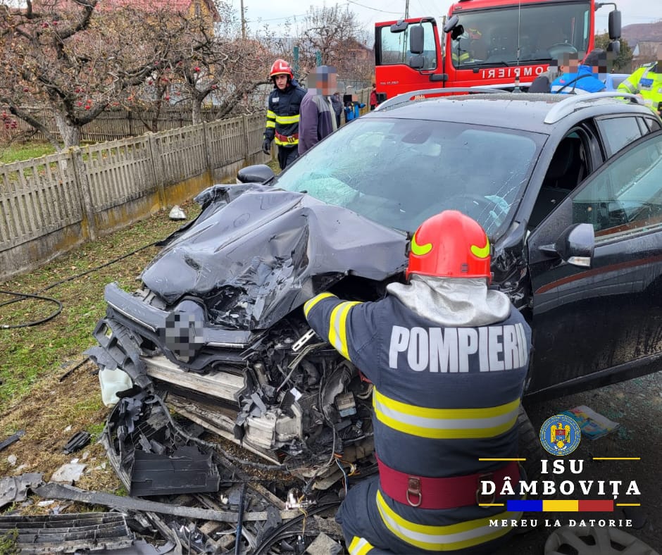 Tragedie fără margini: un bărbat și fiica sa, și-au pierdut viața într-un accident rutier produs în localitatea Gheboieni, pe DN 72A Târgoviște- Voinești.